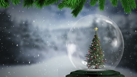 Animation-Von-Zweigen-Und-Schnee,-Die-über-Einen-Weihnachtsbaum-In-Einer-Schneekugel-Vor-Einer-Winterlandschaft-Fallen