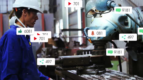 Animation-Der-Datenverarbeitung-In-Sozialen-Medien-über-Einen-Kaukasischen-Männlichen-Arbeiter-In-Einer-Fabrik