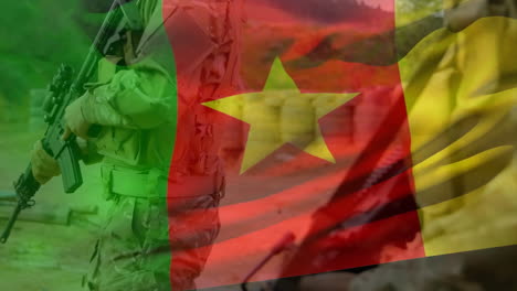 Animación-De-La-Bandera-De-Camerún-Sobre-Soldados-Varones-Caucásicos-Sosteniendo-Armas-Y-Caminando