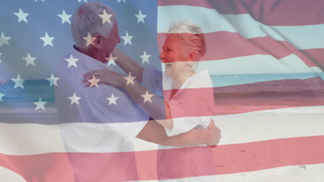 Animation-Der-Flagge-Der-USA-über-Einem-Kaukasischen-älteren-Paar-Am-Strand-Im-Sommer
