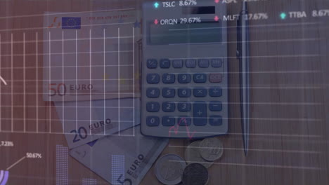 Animation-Der-Verarbeitung-Finanzieller-Daten-über-Geld-Und-Taschenrechner