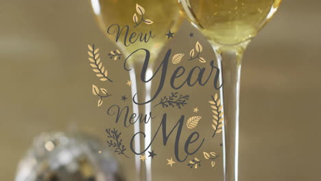Animation-Des-Neuen-Jahres,-Neues-Ich-Textes-über-Champagnergläsern