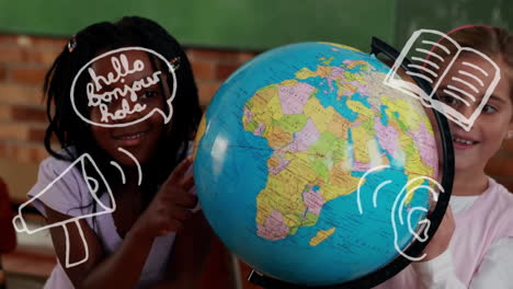 Animation-Von-Schulgegenstandssymbolen-über-Verschiedenen-Schulkindern,-Die-Im-Klassenzimmer-Einen-Globus-Verwenden