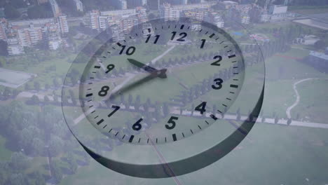 Animation-Einer-Schnell-Tickenden-Uhr-über-Straßen-Und-Stadtlandschaften