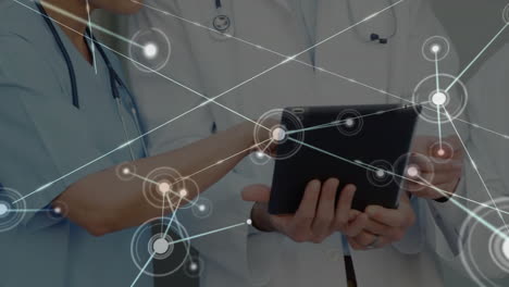 Animation-of-network-of-connections-over-diverse-doctors-using-tablet