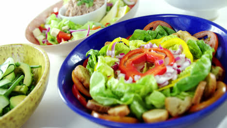 Variation-of-salads-in-bowl