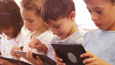 children-using-tablet-computer-
