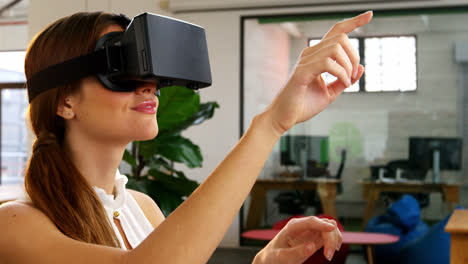Business-executive-using-a-virtual-reality-headset