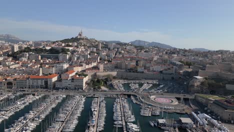 Establishing-Drone-Shot-of-Marseille,-France