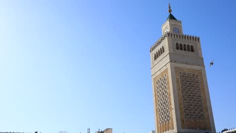 The-Islamic-mosque-tower-of-Al-Zaytuna,-architectural-landmark-Tunisia