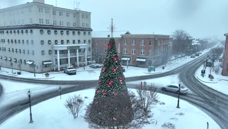 Plaza-De-La-Ciudad-De-Gettysburg-Durante-La-Tormenta-De-Nieve