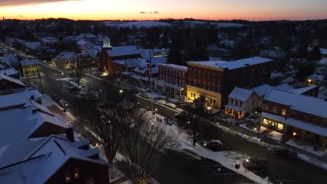 American-town-covered-in-fresh-winter-snow