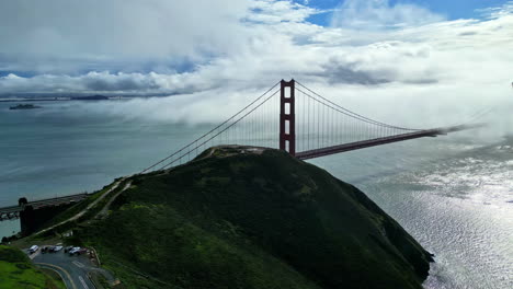 Luftaufnahme-Der-Golden-Gate-Bridge-Und-Aussichtspunkt-In-Kalifornien,-USA