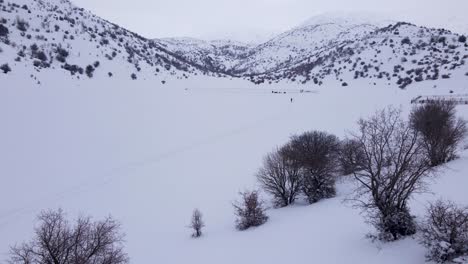 Luftaufnahme-über-Schnee-Auf-Dem-Berg-Hermon-Im-Winter-In-Israel