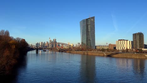 Panorama-shot-of-Frankfurt-Skyline-at-golden-sunrise