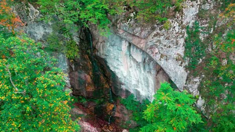 Waterfall-in-mountains.-Skakalo-Divcibare