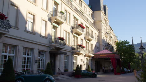 The-Exterior-Facade-of-Brenners-Park-Hotel-and-Spa-in-Baden-Baden,-Germany---Medium-Shot