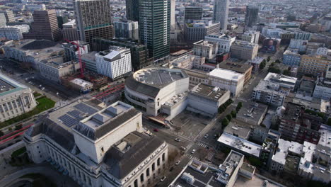 Aerial-View-of-San-Francisco-Symphony-Hall-by-Opera-House-Building,-California-USA