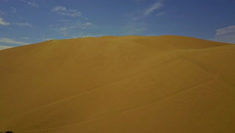 Sanddünenhügel-In-Der-Nähe-Von-Huacachina,-Peru
