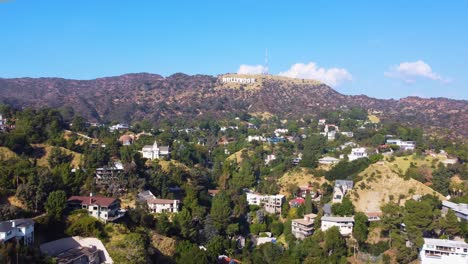 Drone-shot-pulling-out-of-the-Hollywood-sign