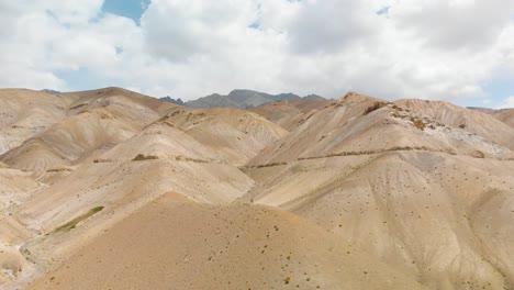 Amazing-mountain-structure-at-high-altitude-of-Ladakh-region,-INDIA
