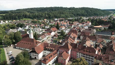 Aerial-of-a-small-medieval-town-next-to-the-river-Aare