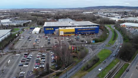 Static-shot-showing-Ikea-in-Milton-Keynes,-Buckinghamshire,-UK