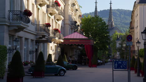 Exterior-View-of-Brenners-Park-Hotel-and-Spa,-a-Five-star-Hotel-Located-in-Baden-Baden,-Germany---Medium-Shot