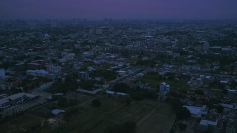 Skyline-Timelapse-of-Suburban-Bangkok-with-Pink-Sky-becoming-night