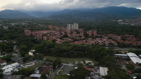 Aereo-Lago-Babilla-Ciudad-Jardin-Dolly-Adelante-Cali-Colombia