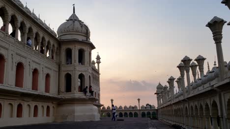 Arcos-En-La-Azotea-De-Bara-Imambara-En-Lucknow.