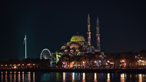 Die-Al-Noor-Moschee-Erstrahlt-Während-Des-Sharjah-Light-Festival-2024-In-Sharjah,-VAE,-In-Bunten-Lichtern