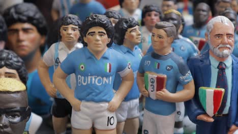 Naples-statues-of-the-football-player--Diego-Maradona