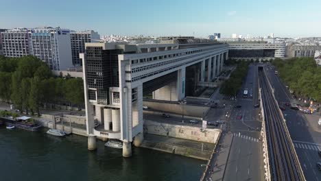 Ministry-of-Economics-and-Finance-new-palace-in-Bercy,-Paris-in-France