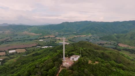 Hill-of-the-Cross-monument-in-Tecalitlan-with-a-panoramic-view-over-agricultural-land-and-crops