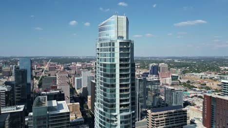 El-Edificio-Residencial-Austoniano,-Más-Alto-De-Austin-Y-Más-Alto-De-Texas