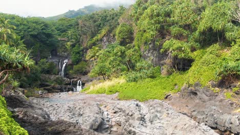 Foto-De-La-Cascada-Kipahulu-En-Maui,-Hawai,-Estados-Unidos.