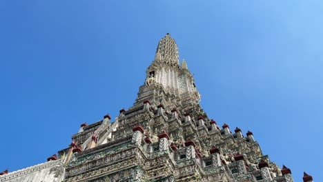 Wat-Arun-Ratchawararam-Ratchawaramahawihan-Bangkok-Tailandia-Templo-Budista