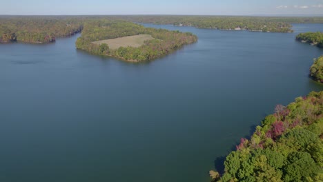 Aerial-dolly-shot-over-Tim's-Ford-Lake,-TN-on-sunny-day