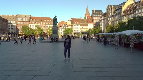 Place-Kléber-is-the-main-square,-and-the-largest,-in-the-French-city-of-Strasbourg,-and-is-located-in-the-historic-quarter-with-Jean-Baptiste-Kléber-Statue
