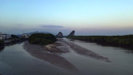 Noche-Manglar-Río-Krabi-Tailandia
