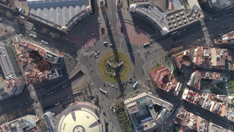 Roundabout-Traffic-in-Barcelona-Top-View