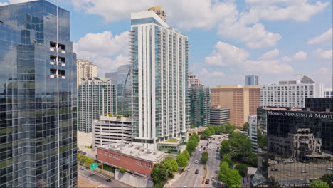 Edificio-De-La-Compañía-Morris-Manning-Y-Martin-Llp-En-El-Centro-De-Atlanta