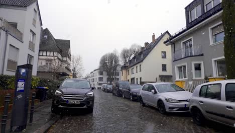 Schneebedeckte-Straßen-Von-Köln:-Ein-Winterwunderland-In-Deutschland