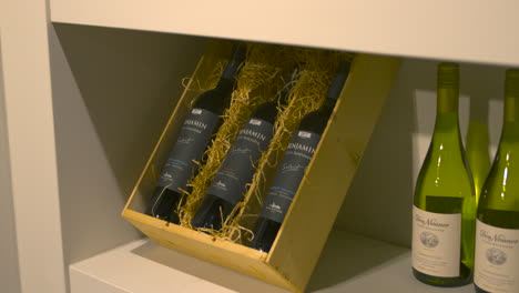 Red-wine-from-Argentinian-Winehouse-Benjamin,-three-bottles-in-wooden-box