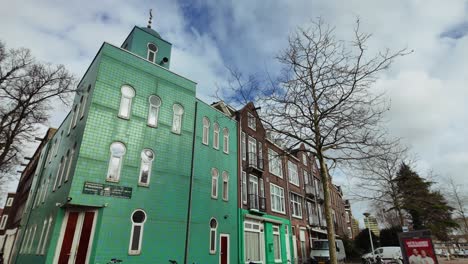 Moskee-El-Mouhssininne-exterior-Amsterdam-Noord-first-mosque-meeting-place