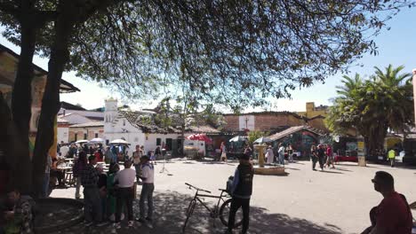 La-Candelarias-Chorro-De-Quevedo,-Belebter-Historischer-Platz-In-Bogotá,-Kolumbien