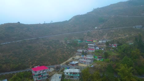 Paisaje-De-Darjeeling-Jardín-De-Té-Y-Bucle-Batasia-Vista-Aérea-De-Darjeeling-Y-Tren-De-Juguete-Darjeeling