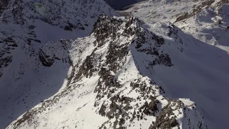 Luftaufnahme-Der-Berglandschaft-In-Verbier,-Schweiz