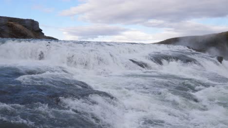 Higher-cascade-of-Gullfoss-waterfall-in-golden-circle-in-South-Iceland